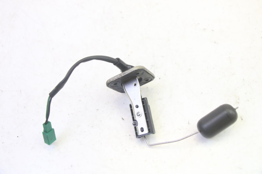 photo de KRAFTSTOFFTANKMESSSTAB MBK BOOSTER SPIRIT 50 (2004 - 2017) - Zoom auf Gebrauchszustand