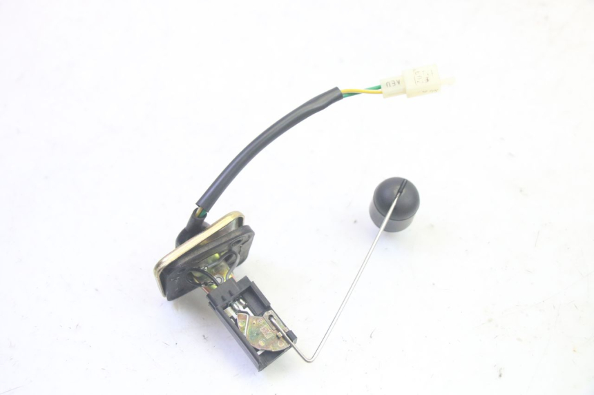 photo de KRAFTSTOFFTANKMESSSTAB SYM CROX 4T 50 (2016 - 2023) - Zoom auf Gebrauchszustand