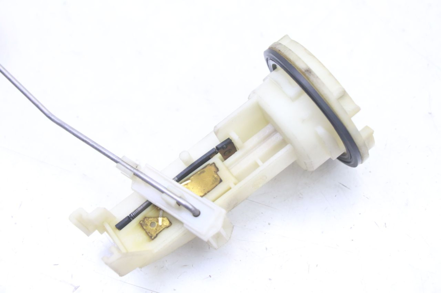 photo de KRAFTSTOFFTANKMESSSTAB PEUGEOT ELYSTAR 50 (2002 - 2014)