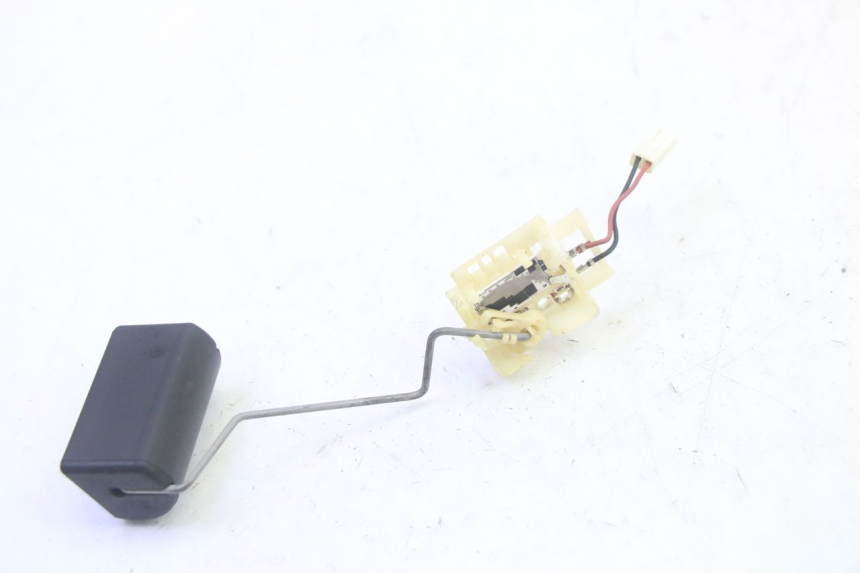 photo de TANKGEBER YAMAHA FZ6 N FAZER 600 (2004 - 2006) - Hauptansicht