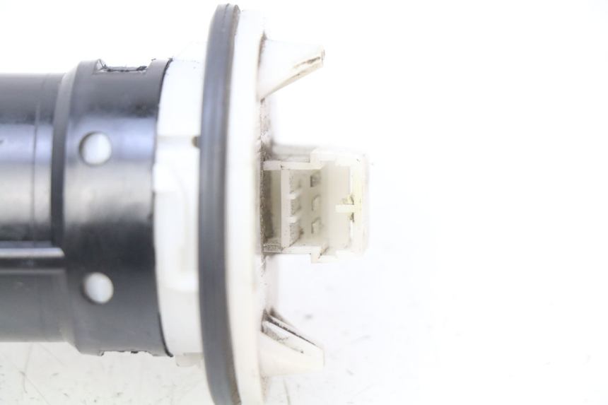 photo de KRAFTSTOFFTANKMESSSTAB PIAGGIO MP3 LT 300 (2010 - 2016)