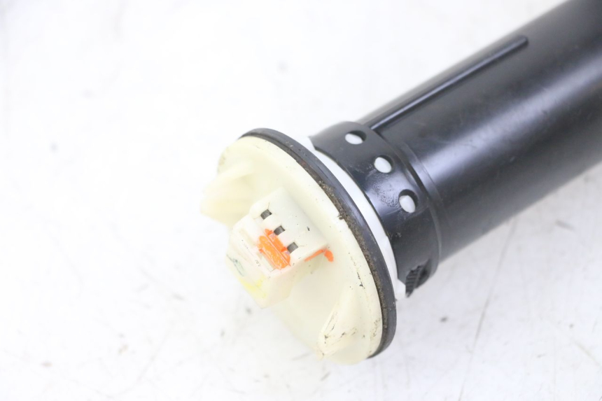 photo de KRAFTSTOFFTANKMESSSTAB PIAGGIO MP3 LT 400 (2007 - 2012)