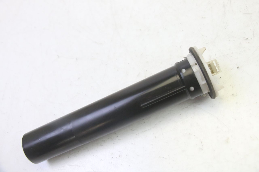 photo de KRAFTSTOFFTANKMESSSTAB PIAGGIO MP3 LT 300 (2010 - 2016)