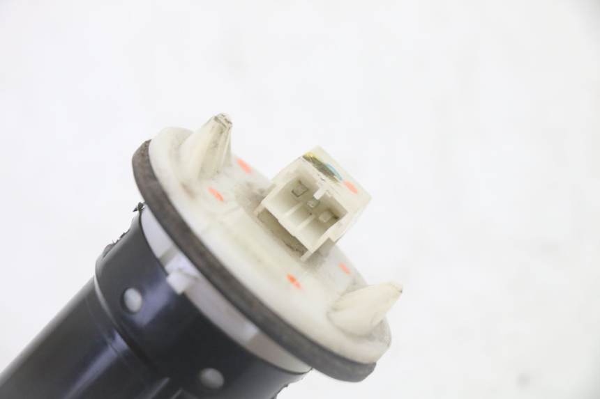 photo de KRAFTSTOFFTANKMESSSTAB PIAGGIO MP3 LT 300 (2010 - 2016)