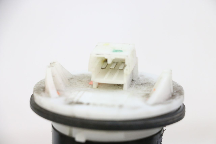 photo de KRAFTSTOFFTANKMESSSTAB PIAGGIO MP3 500 (2014 - 2016)