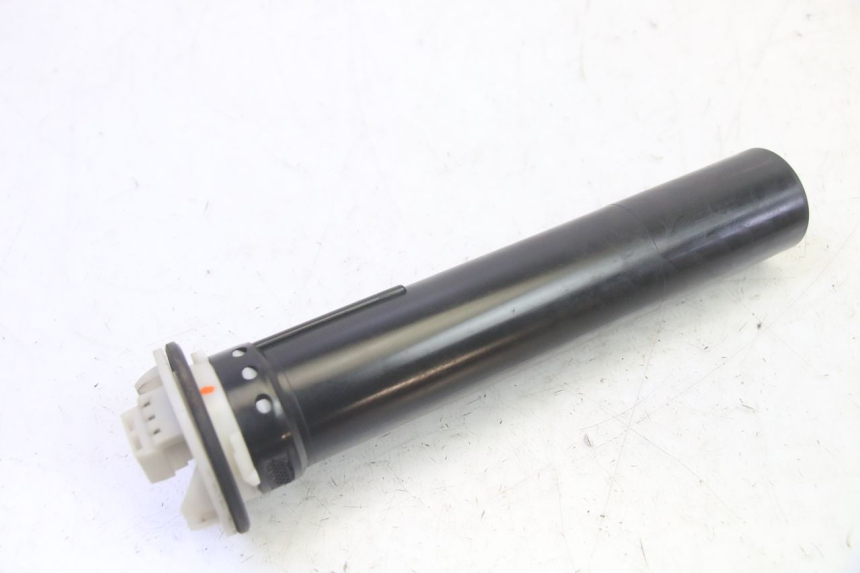 photo de KRAFTSTOFFTANKMESSSTAB PIAGGIO MP3 RL 250 (2007 - 2010)