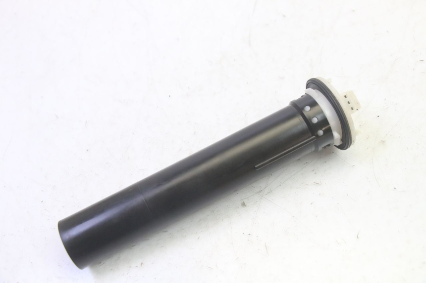 photo de KRAFTSTOFFTANKMESSSTAB PIAGGIO MP3 RL 250 (2007 - 2010) - Alternative Perspektive