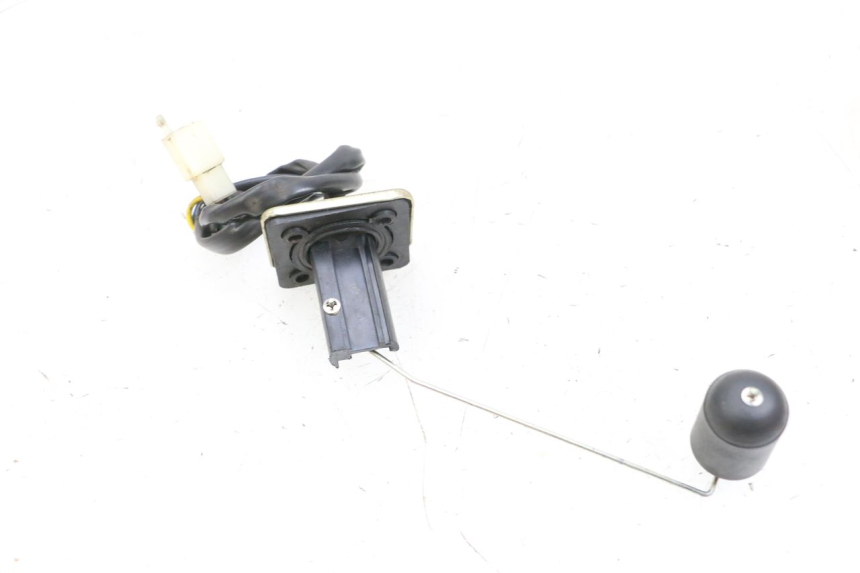 photo de TANKGEBER JM MOTORS OLDIES 4T 50 (2010 - 2020) - Zoom auf Gebrauchszustand