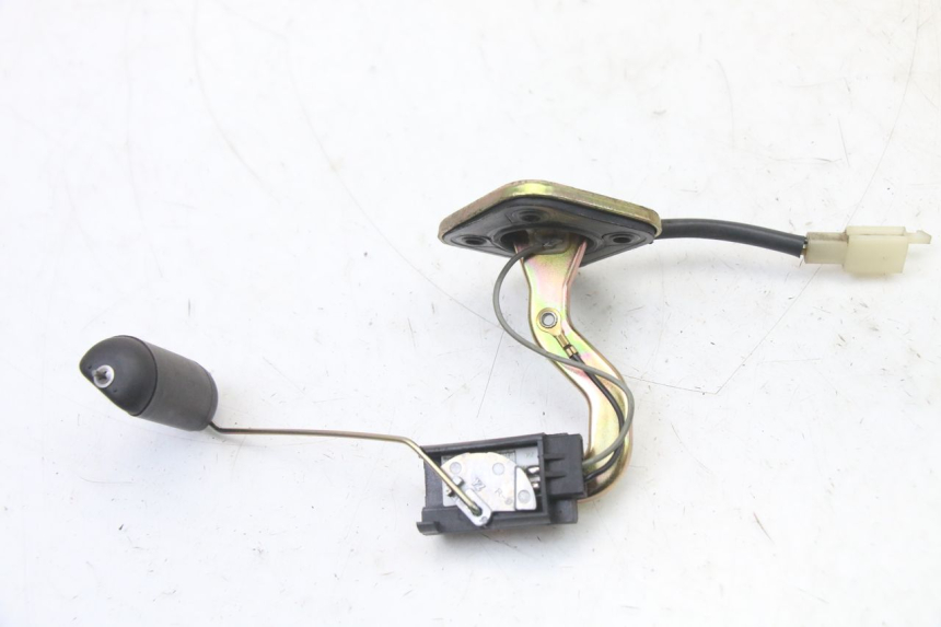 photo de KRAFTSTOFFTANKMESSSTAB PEUGEOT KISBEE 4T 50 (2010 - 2017)