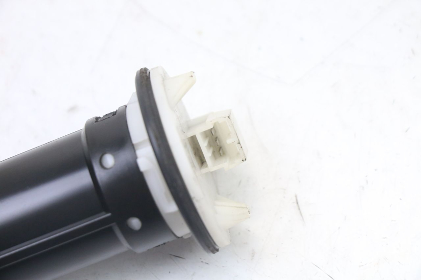 photo de TANKGEBER PIAGGIO VESPA LX IE 125 (2010 - 2012)
