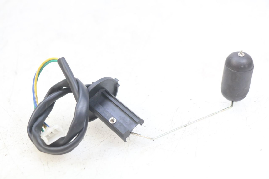 photo de KRAFTSTOFFTANKMESSSTAB TNT MOTOR ROMA 10' 4T 50 (2019 - 2022)