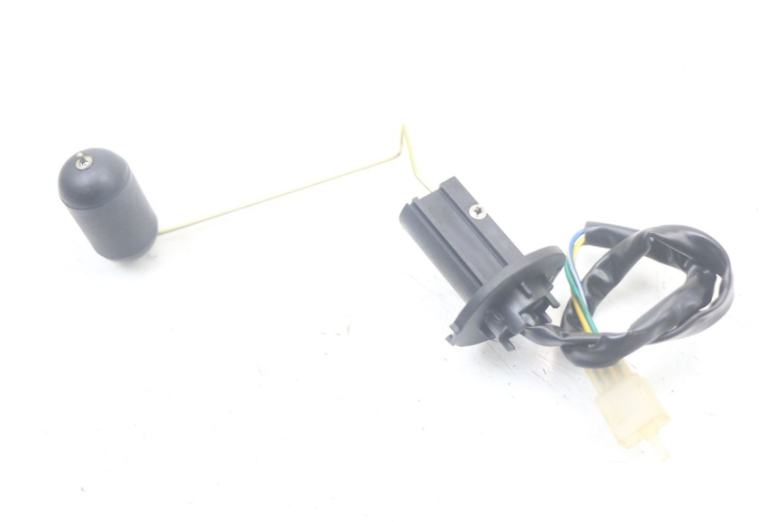 photo de KRAFTSTOFFTANKMESSSTAB TNT MOTOR ROMA 10' 4T 50 (2007 - 2018)