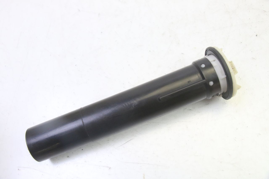 photo de KRAFTSTOFFTANKMESSSTAB GILERA RUNNER SP 50 (2009 - 2017)