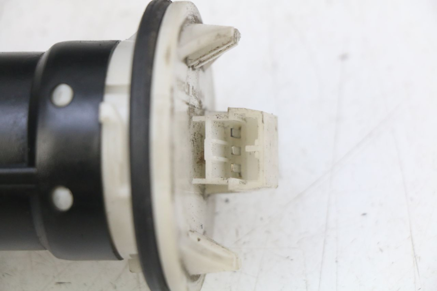 photo de KRAFTSTOFFTANKMESSSTAB APRILIA SCARABEO 100 (2003 - 2012)