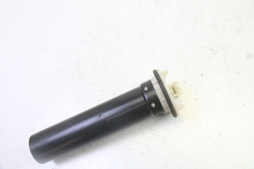 photo de KRAFTSTOFFTANKMESSSTAB PIAGGIO VESPA S 2T 50 (2007 - 2014)