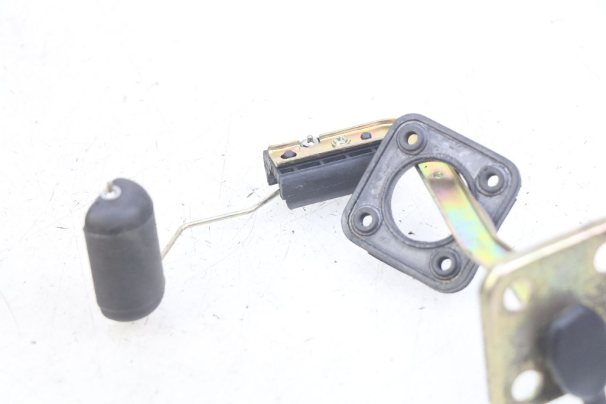 photo de TANKANZEIGE KRAFTSTOFF PEUGEOT VIVACITY NEW 2T 50 (2008 - 2017)