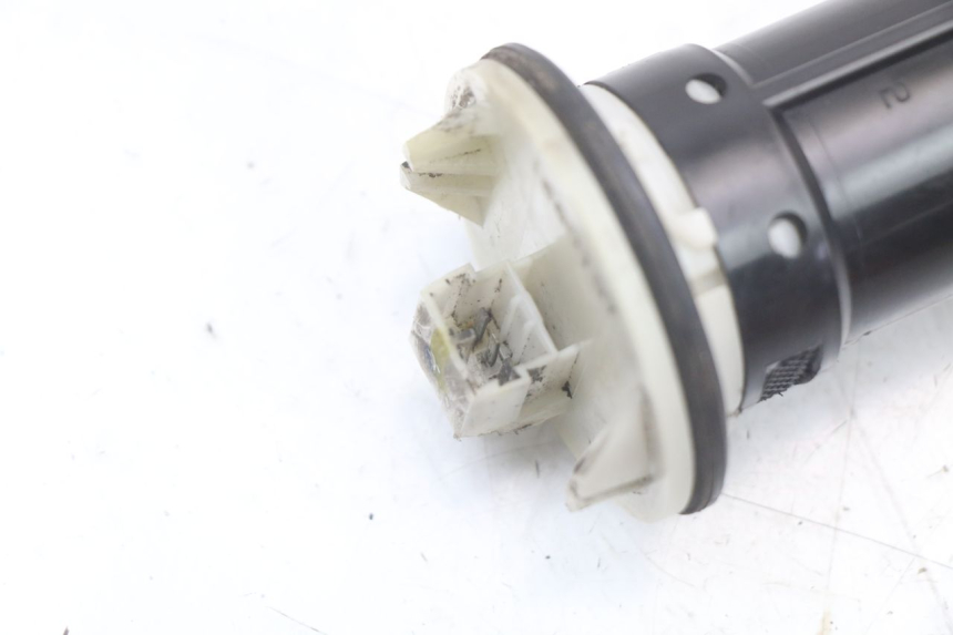 photo de TANKANZEIGE KRAFTSTOFF PIAGGIO XEVO - X EVO 125 (2007 - 2017) - Detailansicht des Bauteils