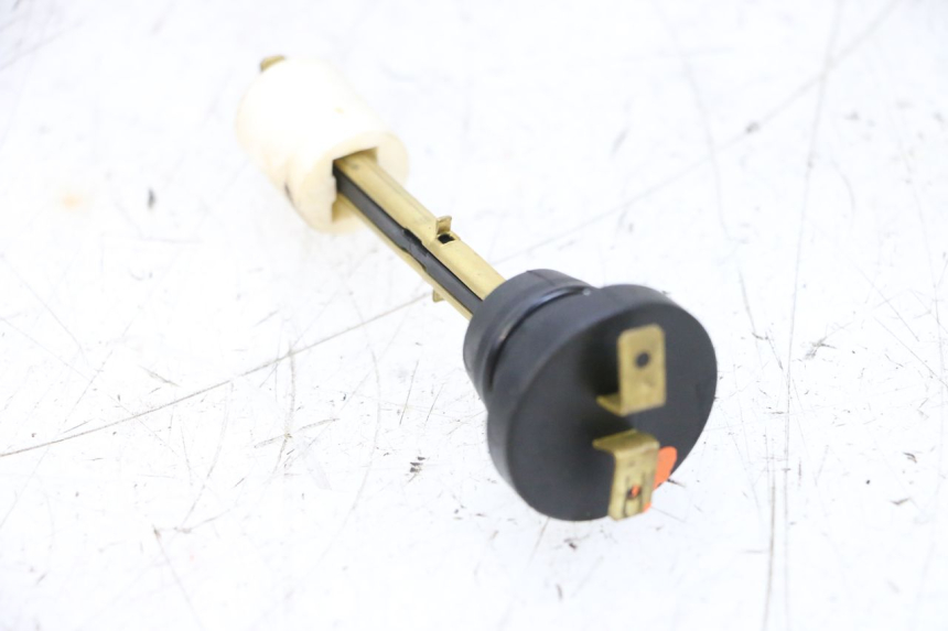 photo de ÖLSTANDSANZEIGE MBK BOOSTER SPIRIT NAKED 50 (2004 - 2017) - Zoom auf Gebrauchszustand