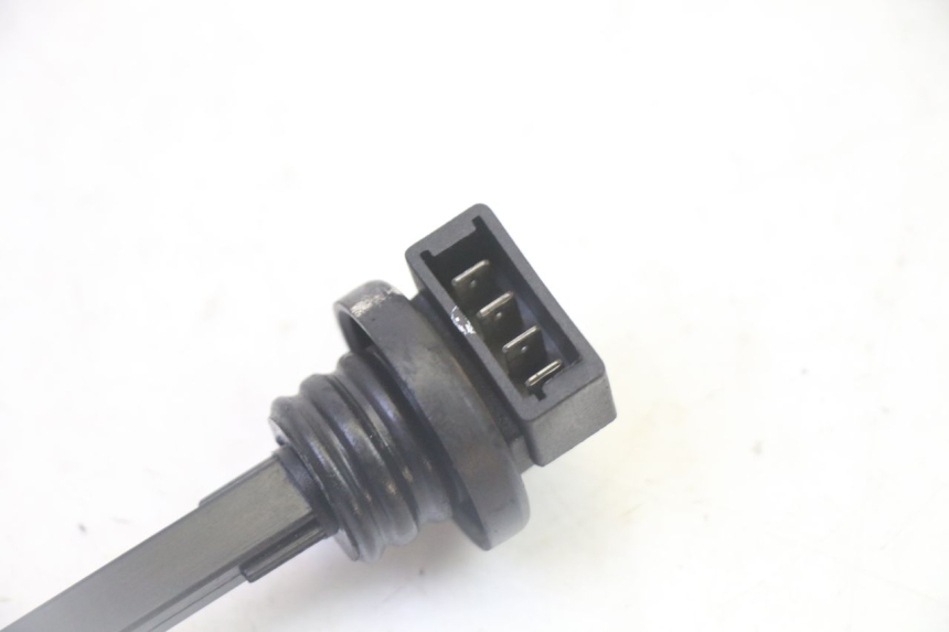 photo de ÖLSTANDSANZEIGE PIAGGIO VESPA S 2T 50 (2007 - 2014)