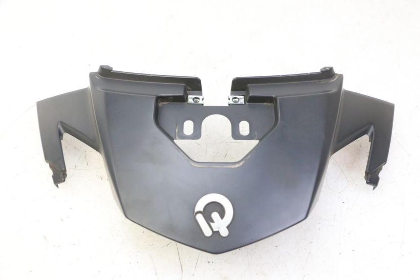 photo de VERKLEIDUNG HINTEN MITTE QUADRO 4 4D 350 (2015 - 2018)