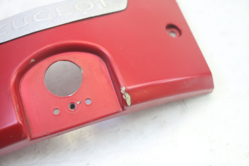 photo de HECKVERKLEIDUNG VERBINDUNG PEUGEOT DJANGO 4T 50 (2014 - 2019) - Detailansicht des Bauteils