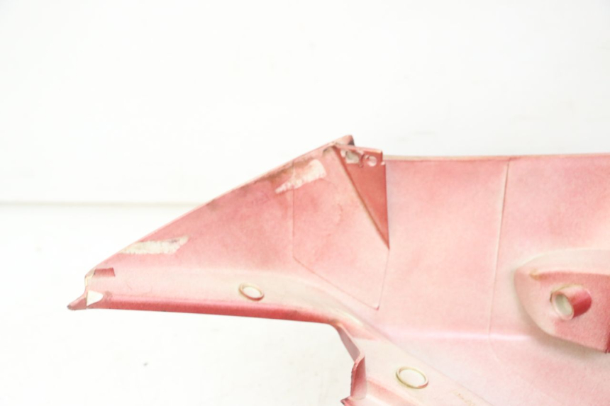 photo de VERKLEIDUNG HINTEN MITTE PEUGEOT ELYSTAR 125 (2002 - 2007)