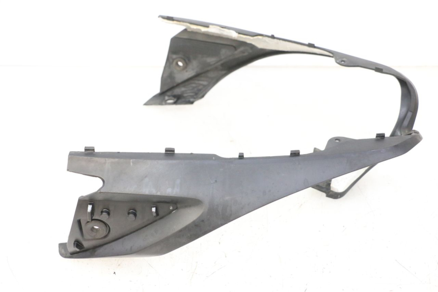 photo de VERKLEIDUNG HINTEN MITTE YAMAHA FZ6 FAZER S2 600 (2007 - 2011)
