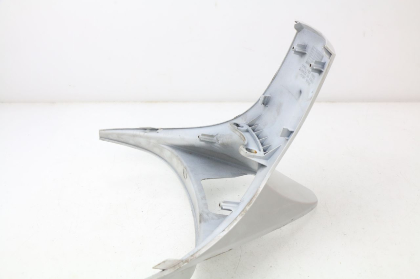 photo de HECKVERKLEIDUNG VERBINDUNG HONDA FES S-WING SWING ABS 125 (2007 - 2015)