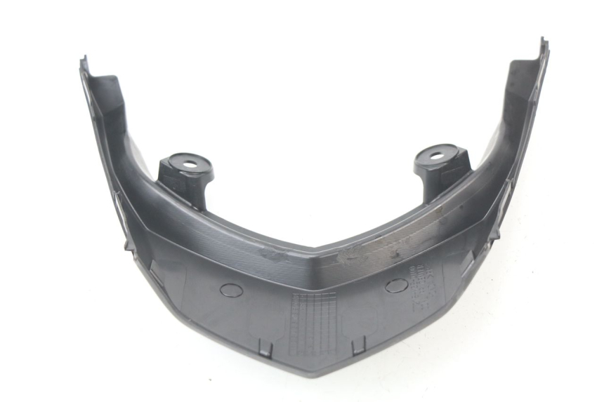 photo de VERKLEIDUNG HINTEN MITTE HONDA VFR F 1200 (2010 - 2015)