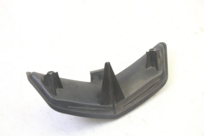 photo de VERKLEIDUNG HINTEN MITTE UNTER QUADRO 4 4D 350 (2015 - 2018)