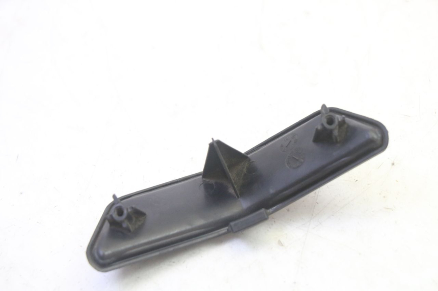 photo de VERKLEIDUNG HINTEN MITTE UNTER QUADRO 4 4D 350 (2015 - 2018)