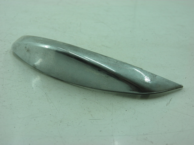 photo de VERKLEIDUNG HINTEN MITTE UNTER DAELIM BESBI 125 (2007 - 2008)