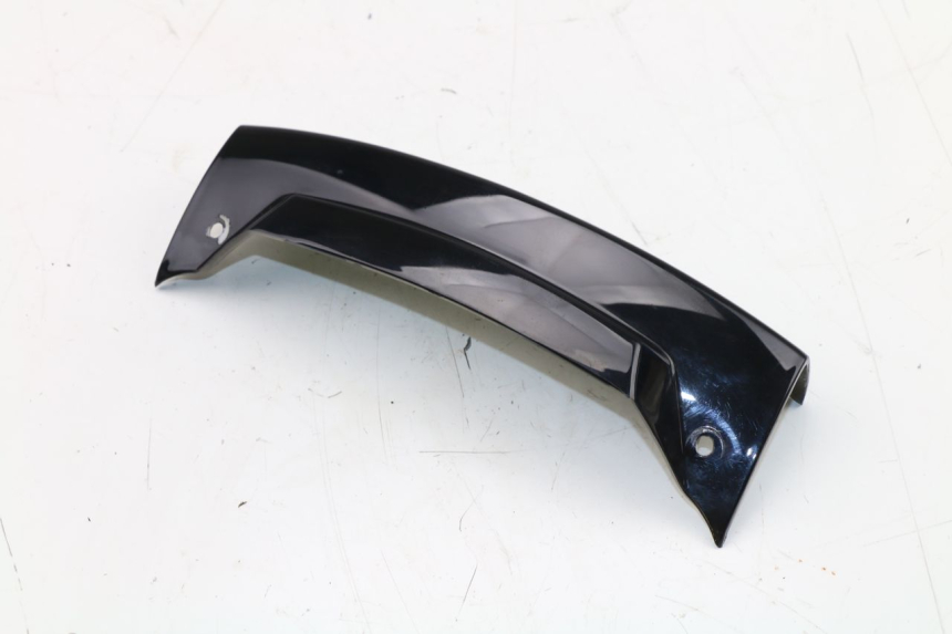 photo de VERKLEIDUNG HINTEN MITTE UNTER FALCONBIKE F-125 125 (2007 - 2012)