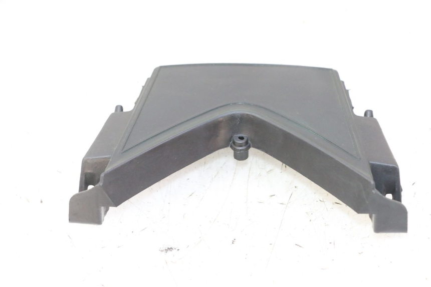 photo de VERKLEIDUNG HINTEN MITTE UNTER STAHO FH 50 (2018 - 2019)