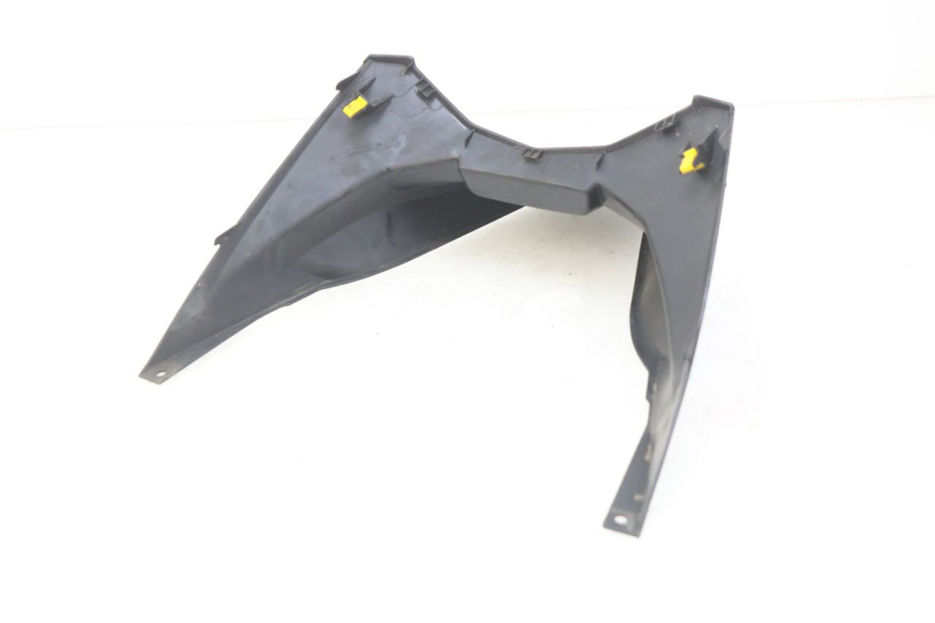 photo de UNTERE HINTERE VERKLEIDUNGSVERBINDUNG HONDA FORZA 125 (2015 - 2016)