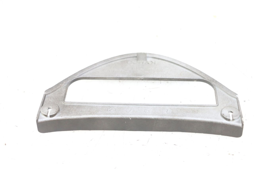 photo de VERKLEIDUNG HINTEN MITTE UNTER KYMCO GRAND DINK 125 (2008 - 2014)