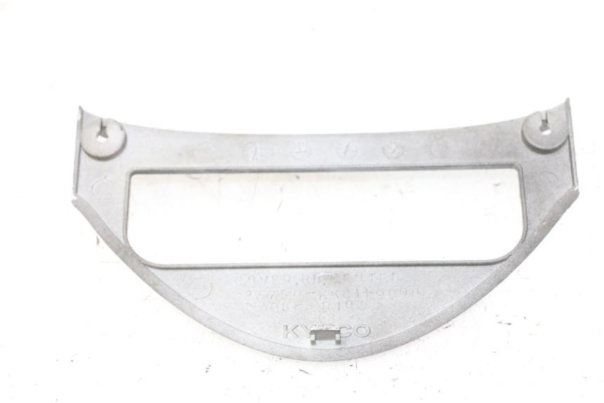 photo de VERKLEIDUNG HINTEN MITTE UNTER KYMCO GRAND DINK 125 (2008 - 2014)
