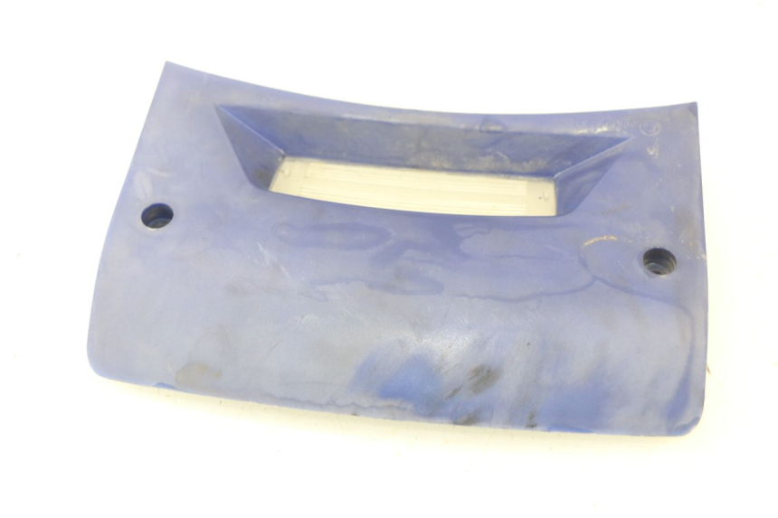 photo de VERKLEIDUNG HINTEN MITTE UNTER PIAGGIO HEXAGON LX4 125 (1998 - 2001)
