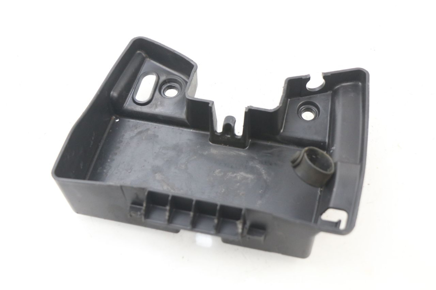 photo de VERKLEIDUNG HINTEN MITTE UNTER DUCATI M796 MONSTER 796 (2010 - 2014)