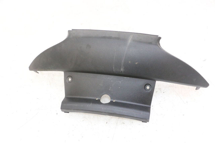 photo de VERKLEIDUNG HINTEN MITTE UNTER PIAGGIO MP3 LT 300 (2010 - 2016)