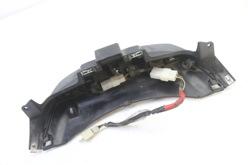 photo de VERKLEIDUNG HINTEN MITTE UNTER PIAGGIO MP3 500 (2014 - 2016)