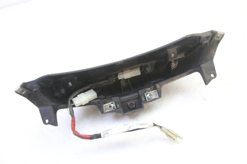 photo de VERKLEIDUNG HINTEN MITTE UNTER PIAGGIO MP3 500 (2014 - 2016)