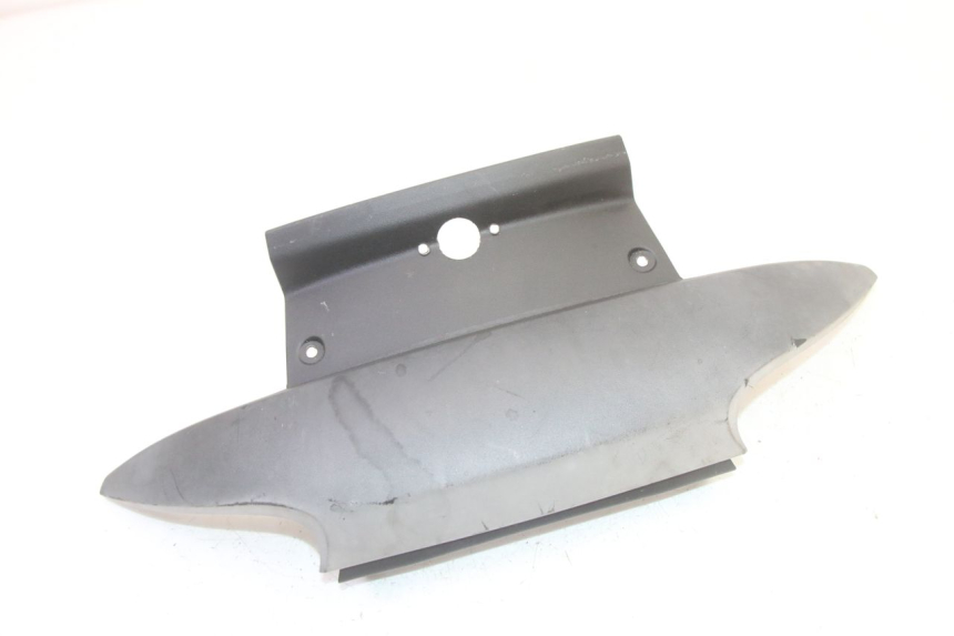 photo de VERKLEIDUNG HINTEN MITTE UNTER PIAGGIO MP3 RL 250 (2007 - 2010)