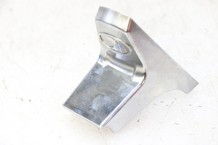 photo de VERKLEIDUNG HINTEN MITTE UNTER KYMCO LIKE 4T 50 (2019 - 2025)