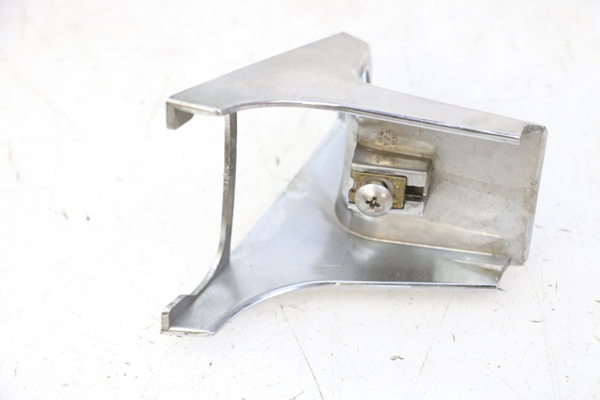 photo de VERKLEIDUNG HINTEN MITTE UNTER KYMCO LIKE 4T 50 (2019 - 2025)