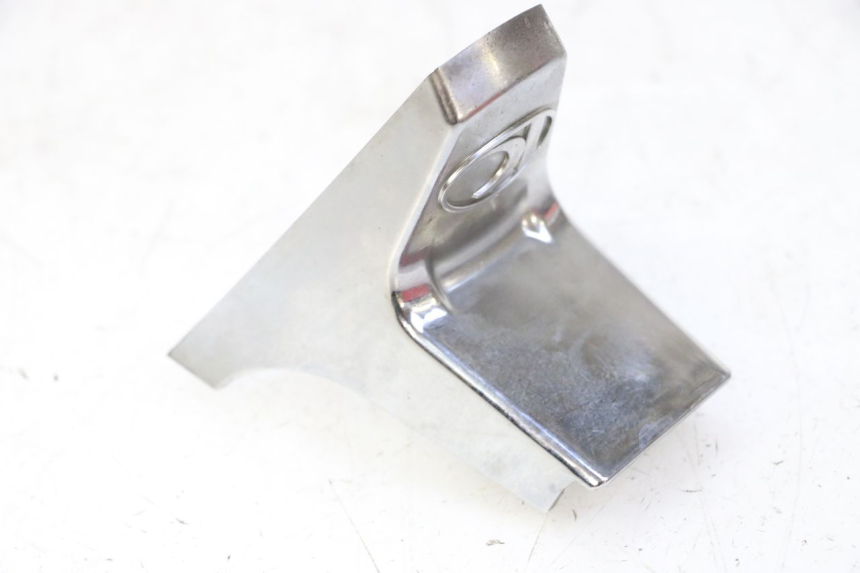 photo de VERKLEIDUNG HINTEN MITTE UNTER KYMCO LIKE 4T 50 (2019 - 2025)