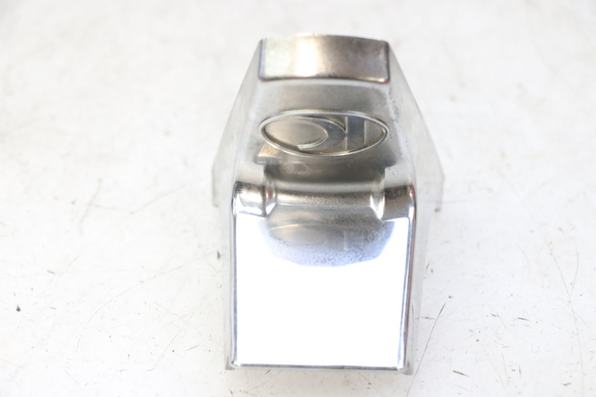 photo de VERKLEIDUNG HINTEN MITTE UNTER KYMCO LIKE 4T 50 (2019 - 2025)