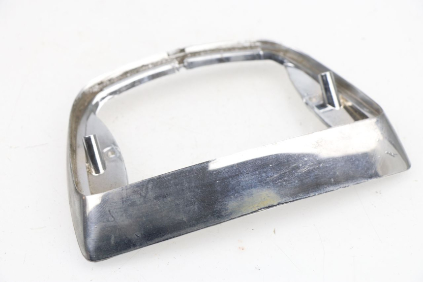 photo de VERKLEIDUNG HINTEN MITTE UNTER PIAGGIO VESPA LX 4T 50 (2005 - 2010)