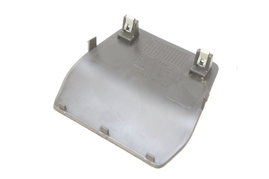 photo de UNTERE HINTERE VERKLEIDUNGSVERBINDUNG APRILIA SXR 50 (2021 - 2023)