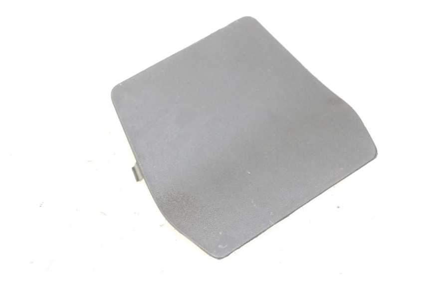 photo de UNTERE HINTERE VERKLEIDUNGSVERBINDUNG APRILIA SXR 50 (2021 - 2023)